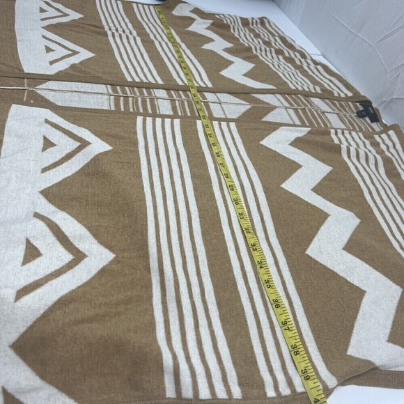 Mossimo Wrap/Shawl/Poncho Open Front  Southwestern Knit Mustard And White OSFM - Picture 8 of 9